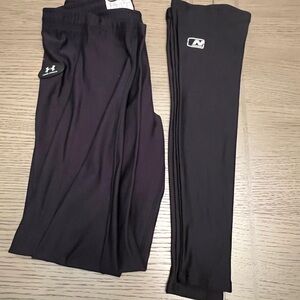 Under Armour Kids Black thermals ski under pants and arm sleeves